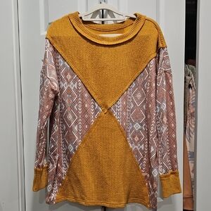 Geometric Patterned Top